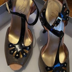 Jessica Simpson T strap pump sandals